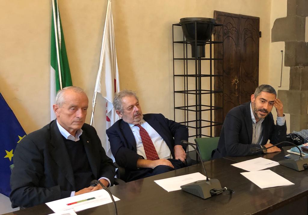Presentato sondaggio su aeroporto di Firenze Presentato sondaggio su aeroporto di Firenze