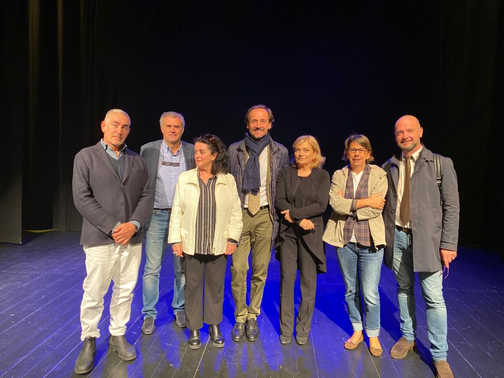 Il Commissione cultura al Teatro Puccini La Commissione cultura al Teatro Puccini