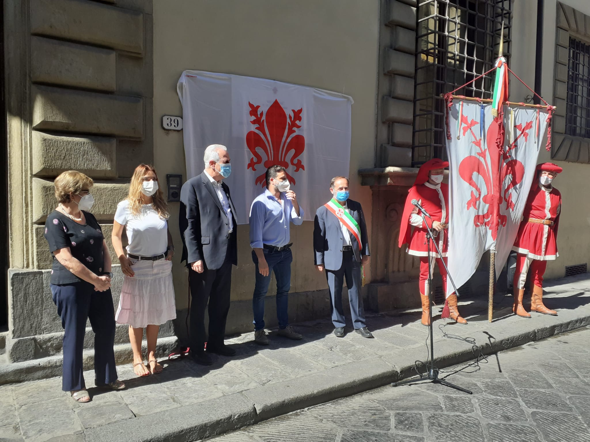 Inaugurata la targa che ricorda Odoardo Spadaro Inaugurata la targa che ricorda Odoardo Spadaro