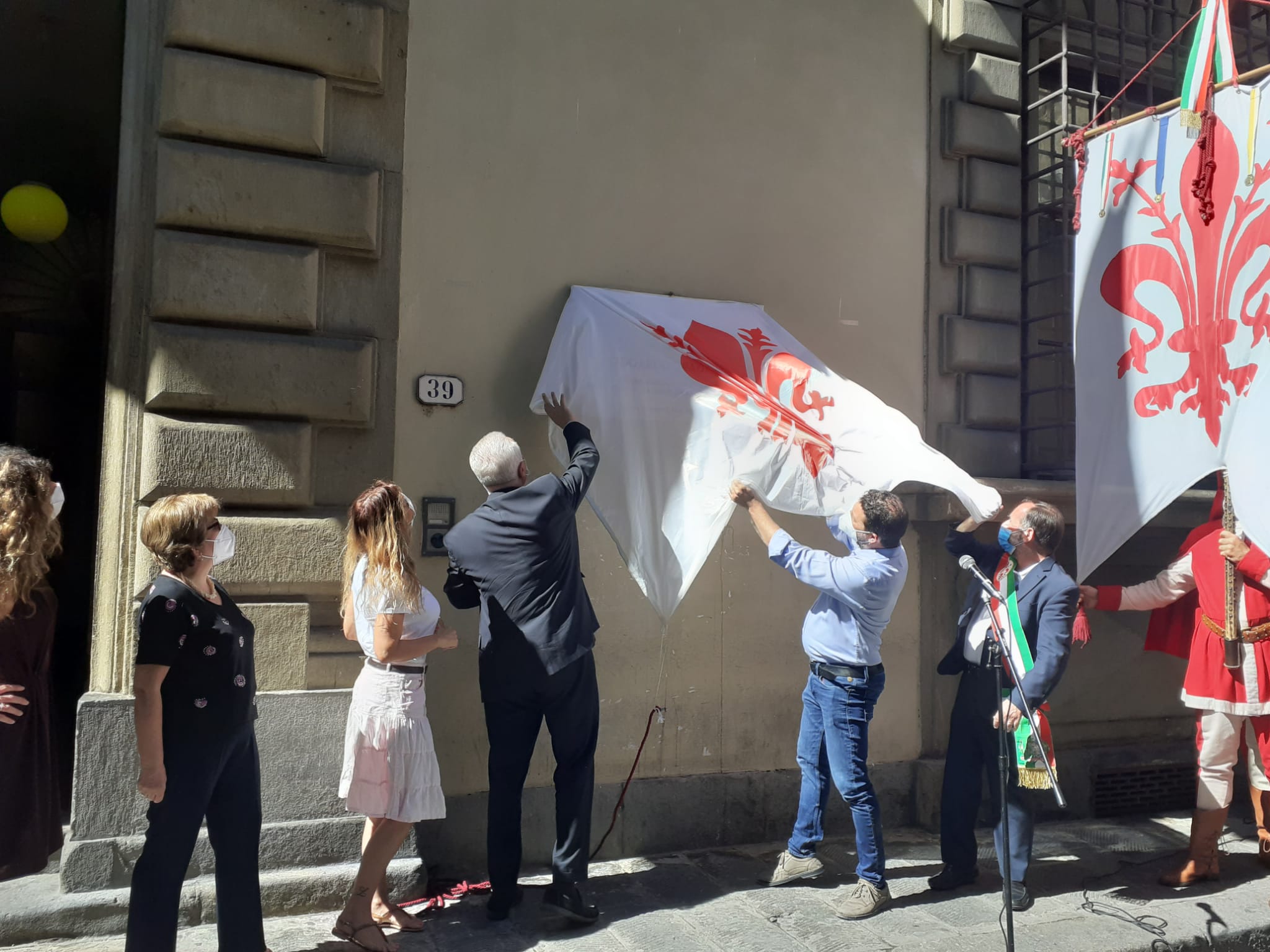 Inaugurata la targa che ricorda Odoardo Spadaro Inaugurata la targa che ricorda Odoardo Spadaro