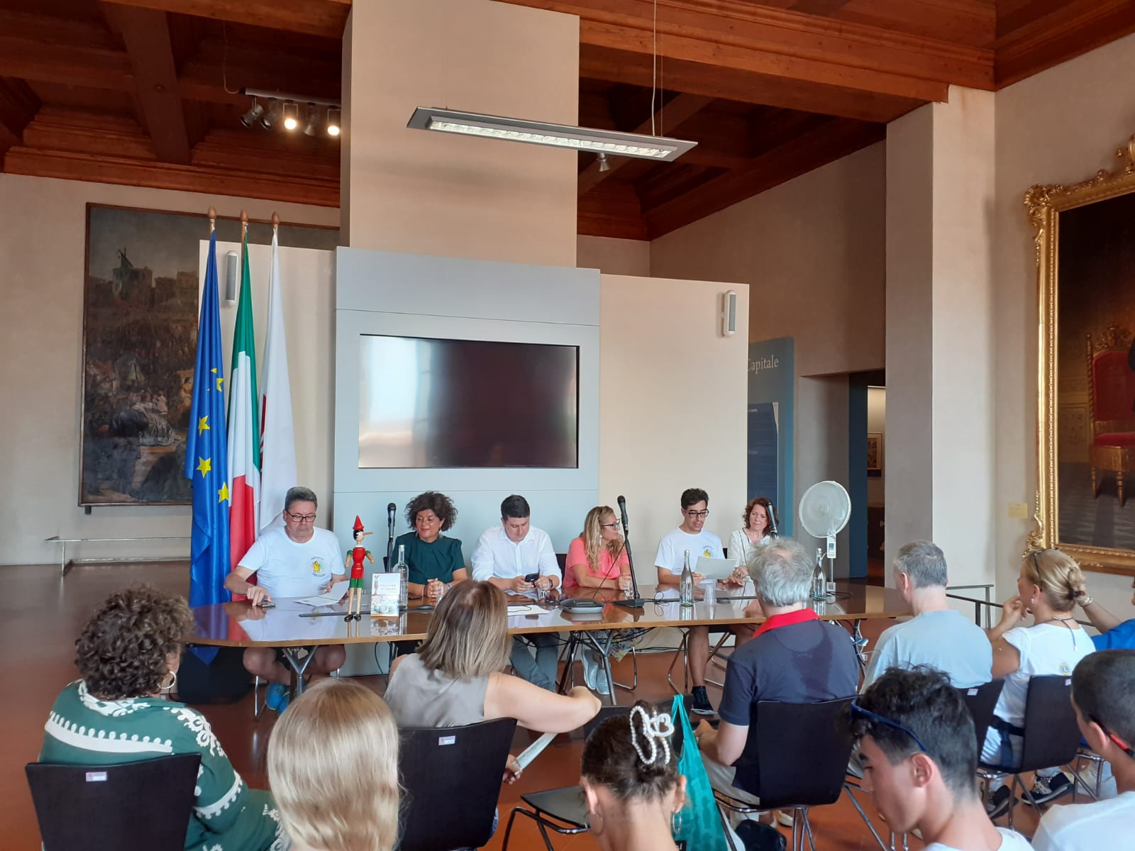 Giovani Lions ricevuti dalla vice presidente Barbara Felleca Giovani Lions ricevuti dalla vice presidente Barbara Felleca
