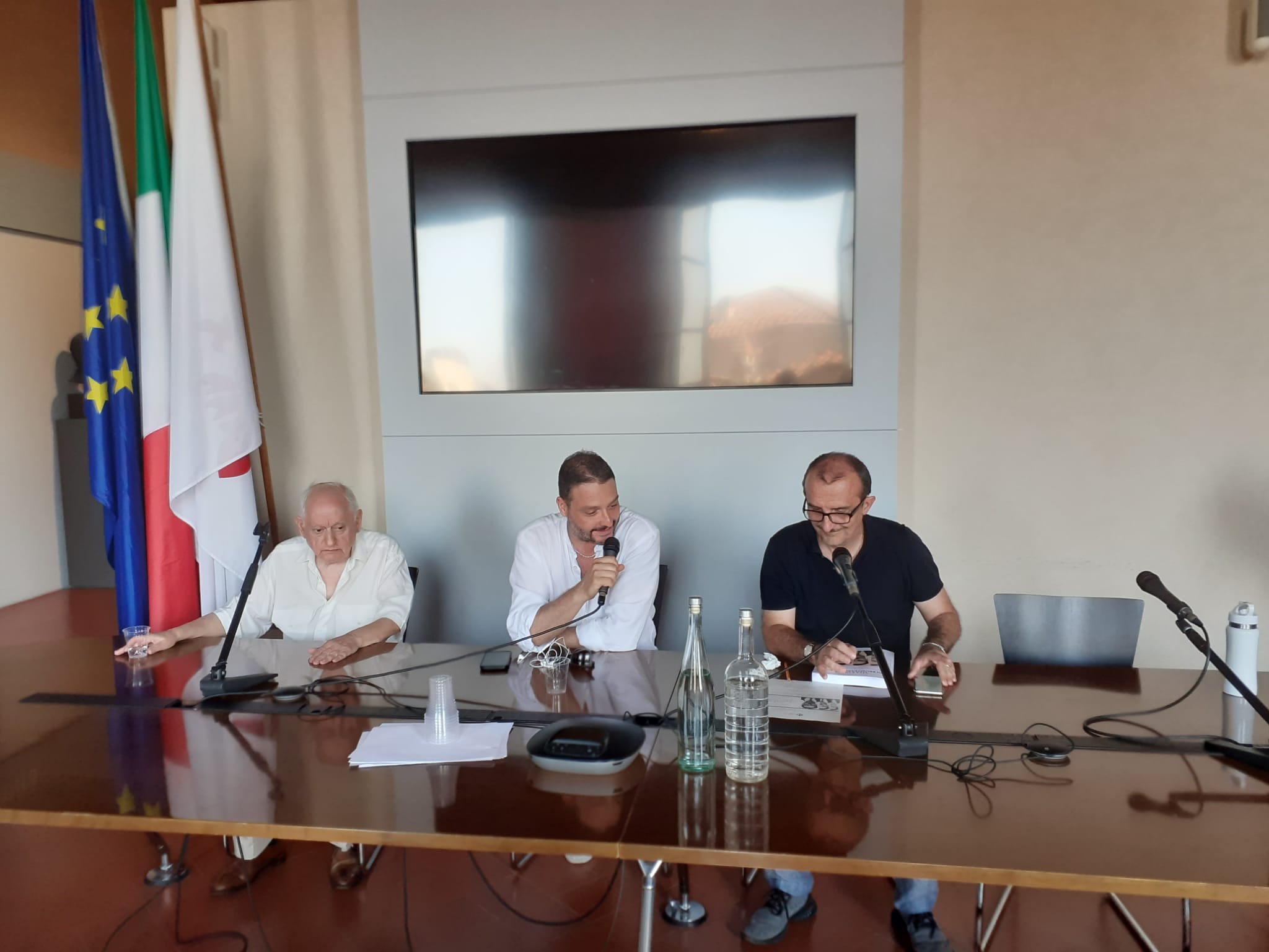 Presentato il libro su Bruno Fanciullacci Presentato il libro su Bruno Fanciullacci