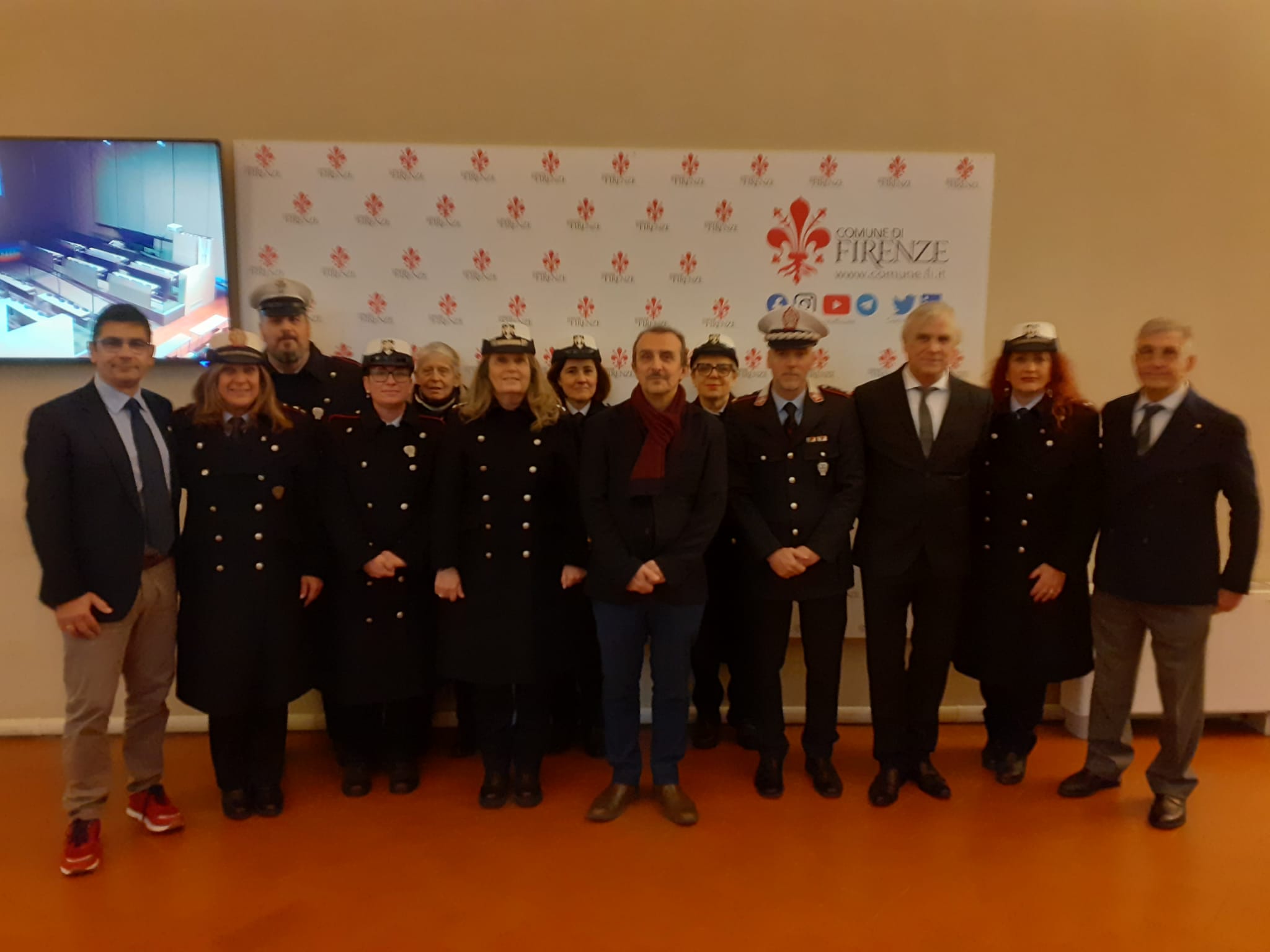 Coro Polizia Municipale e Scudi di San Martino