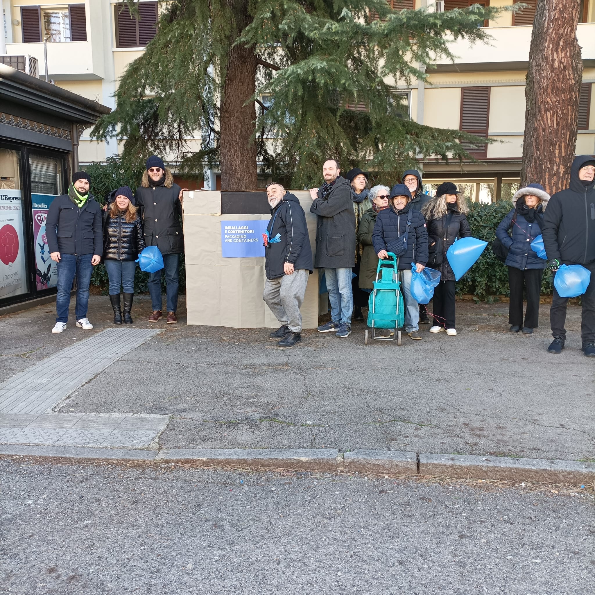 A Sorgane tornino i cassonetti