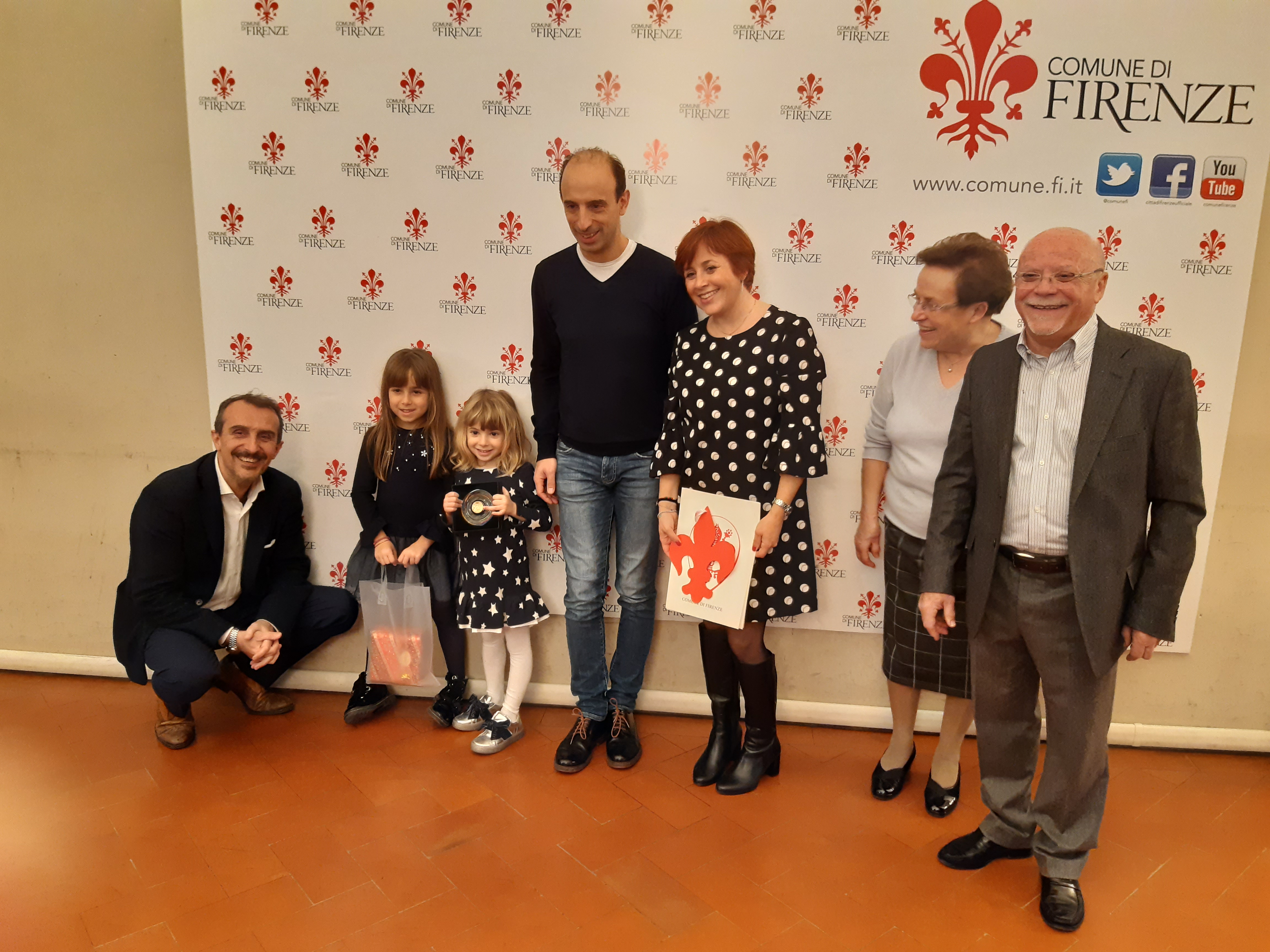 Irene Lucarelli dallo Zecchino d'Oro premiata in Comune Irene Lucarelli dallo Zecchino d'Oro premiata in Comune