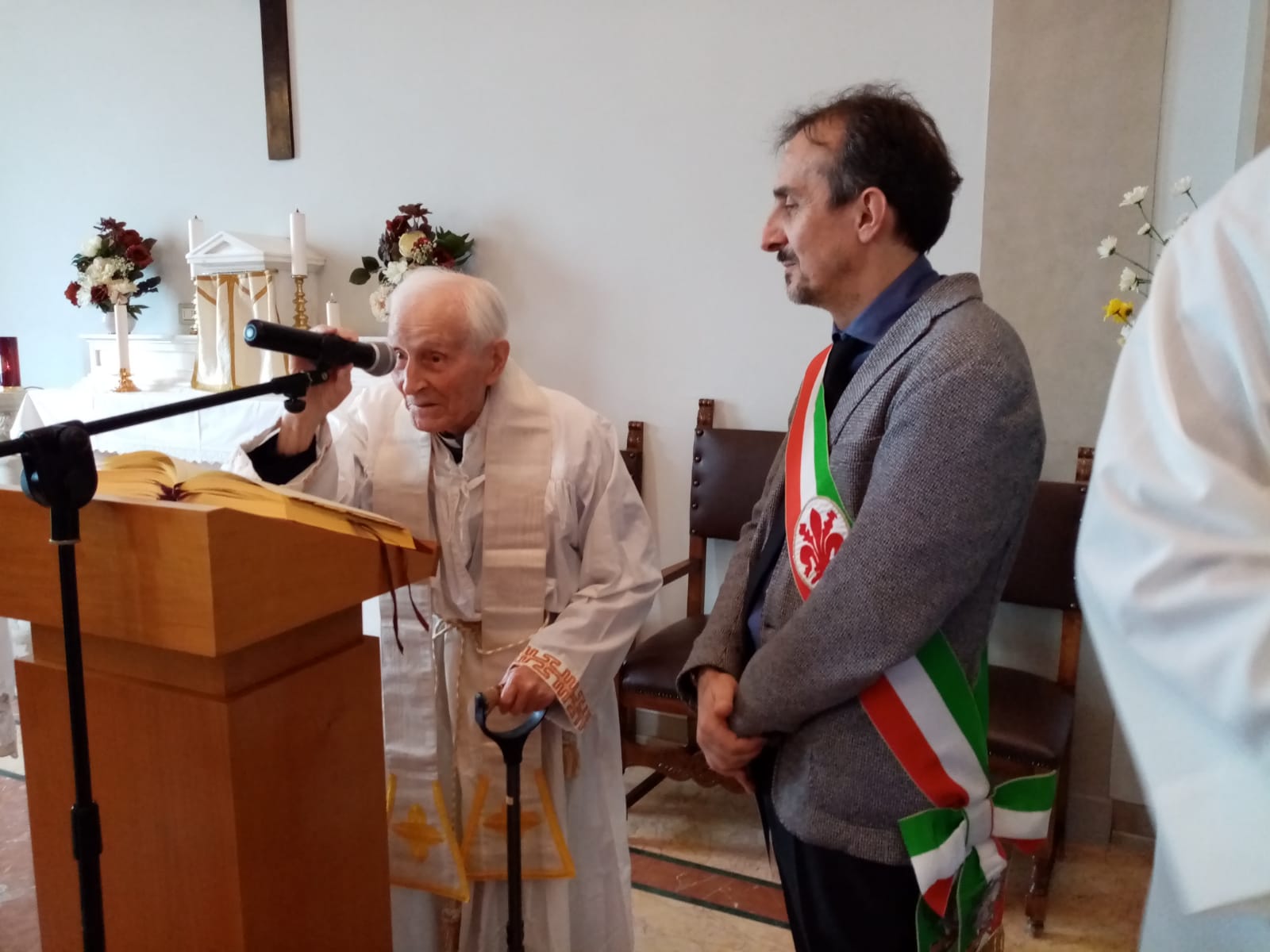 Il presidente del Consiglio comunale Luca Milani al centenario di don Giulio Andreini Il presidente del Consiglio comunale Luca Milani al centenario di don Giulio Andreini