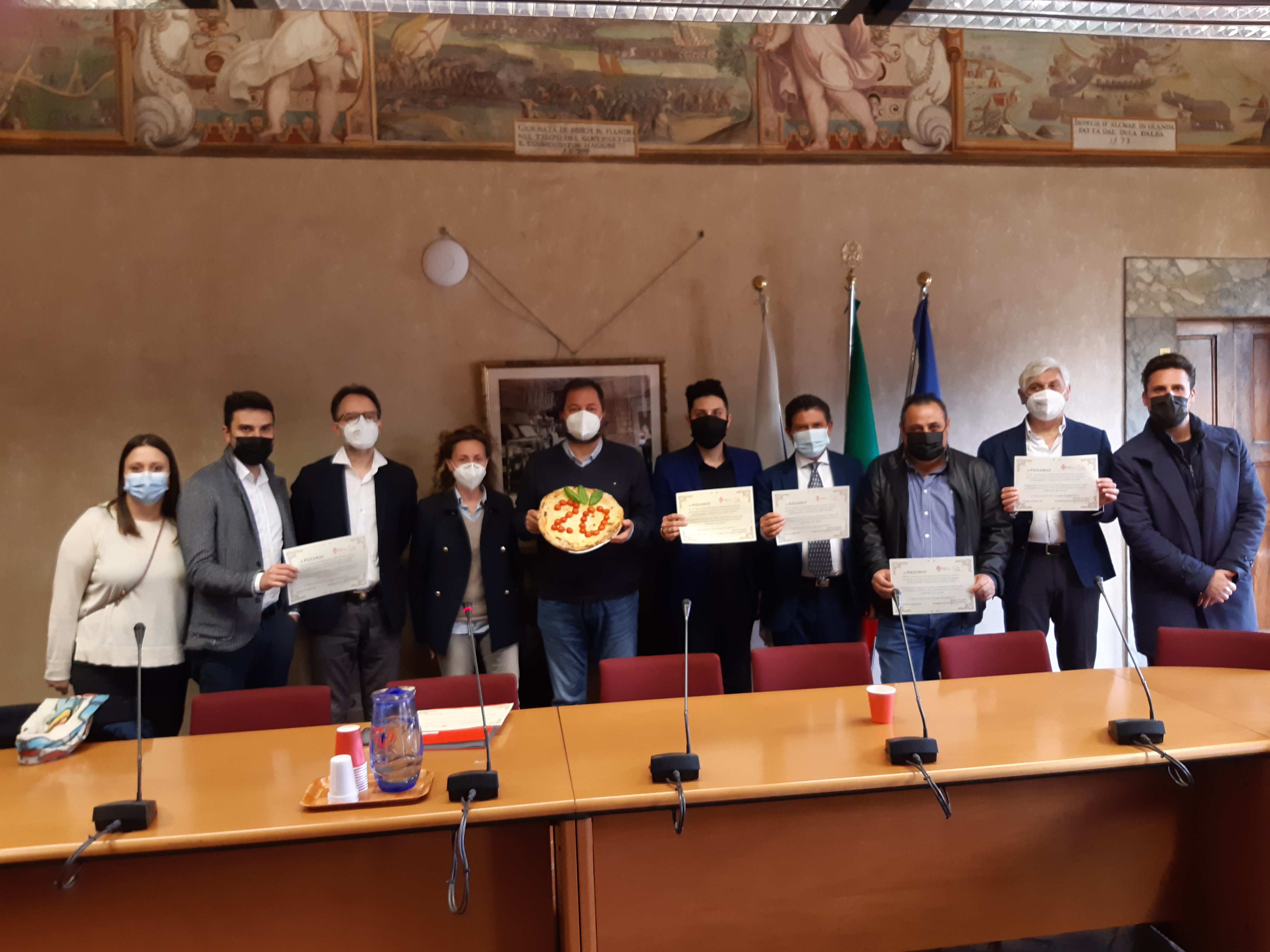 Premiati i 20 anni di attività di Pizzaman a Firenze Premiati i 20 anni di attività di Pizzaman a Firenze