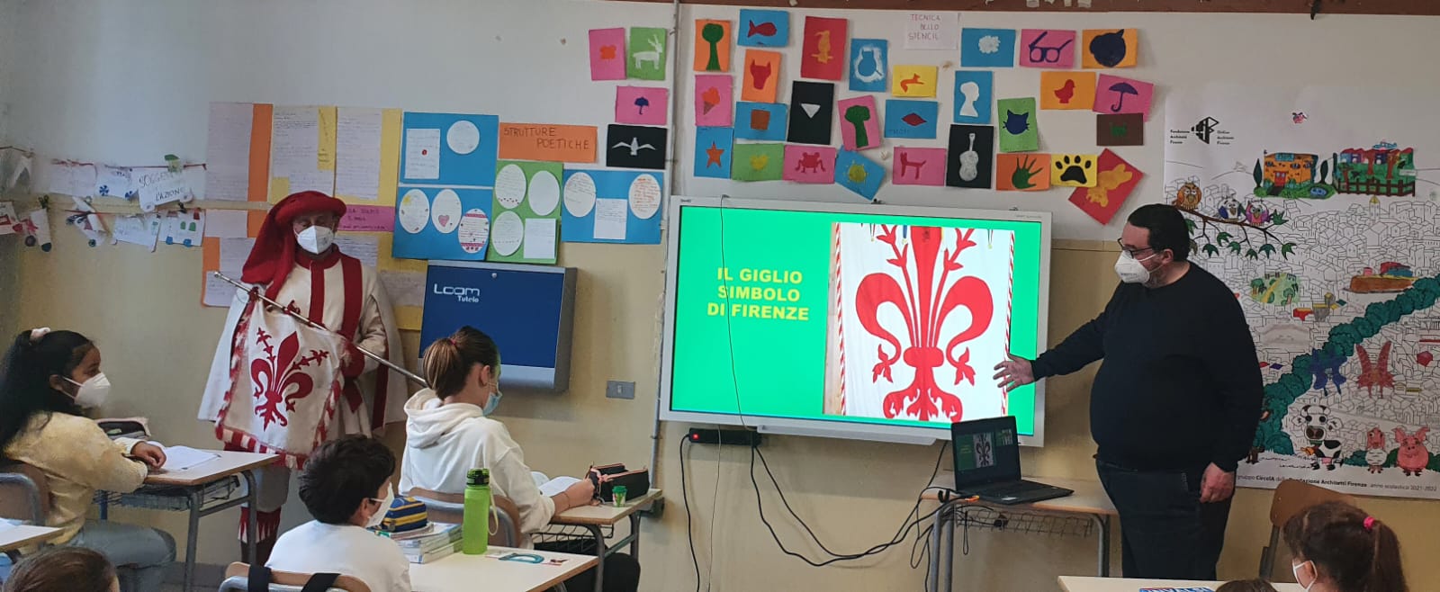 Gonfalone nelle scuole Gonfalone nelle scuole