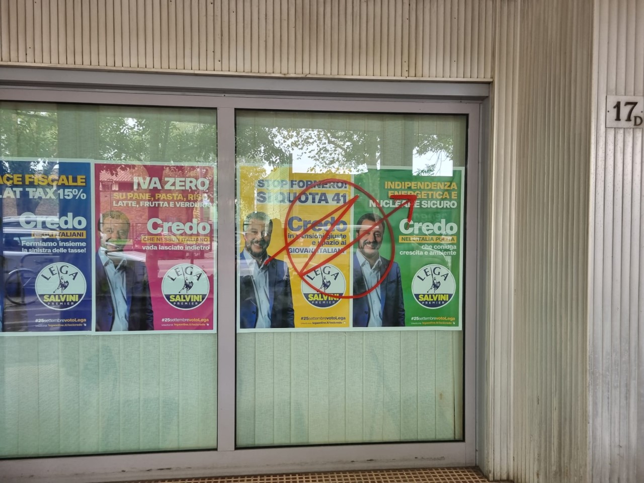 Scritte minatorie Lega Scritte minatorie Lega