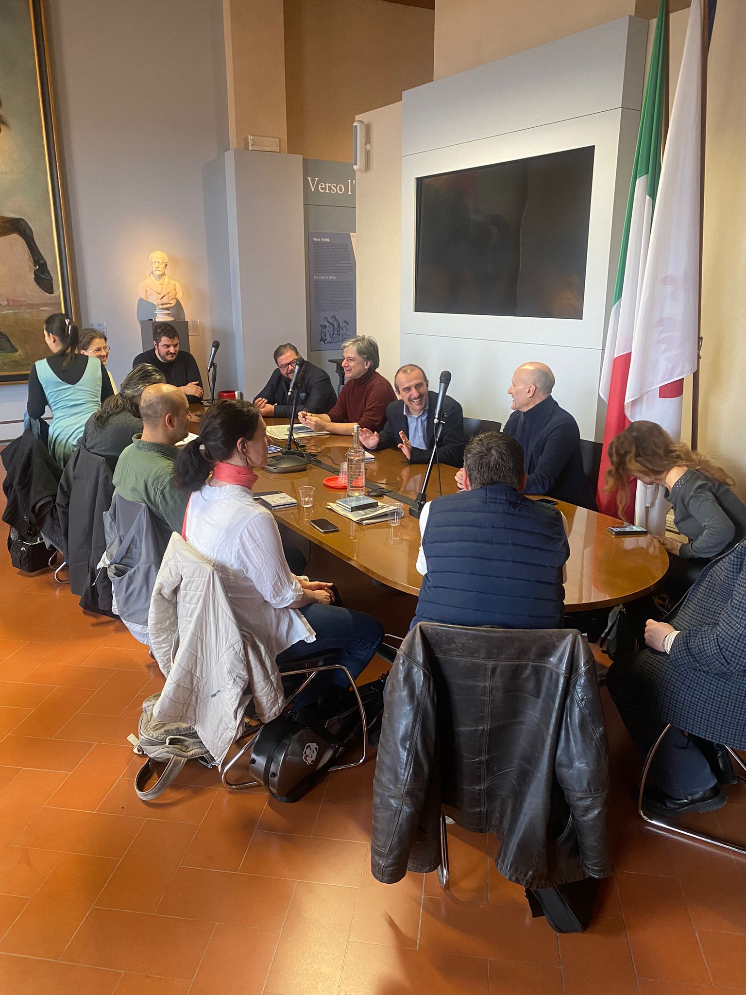 Il presidente Milani con la delegazione del progetto Virtual Stage Il presidente Milani con la delegazione del progetto Virtual Stage