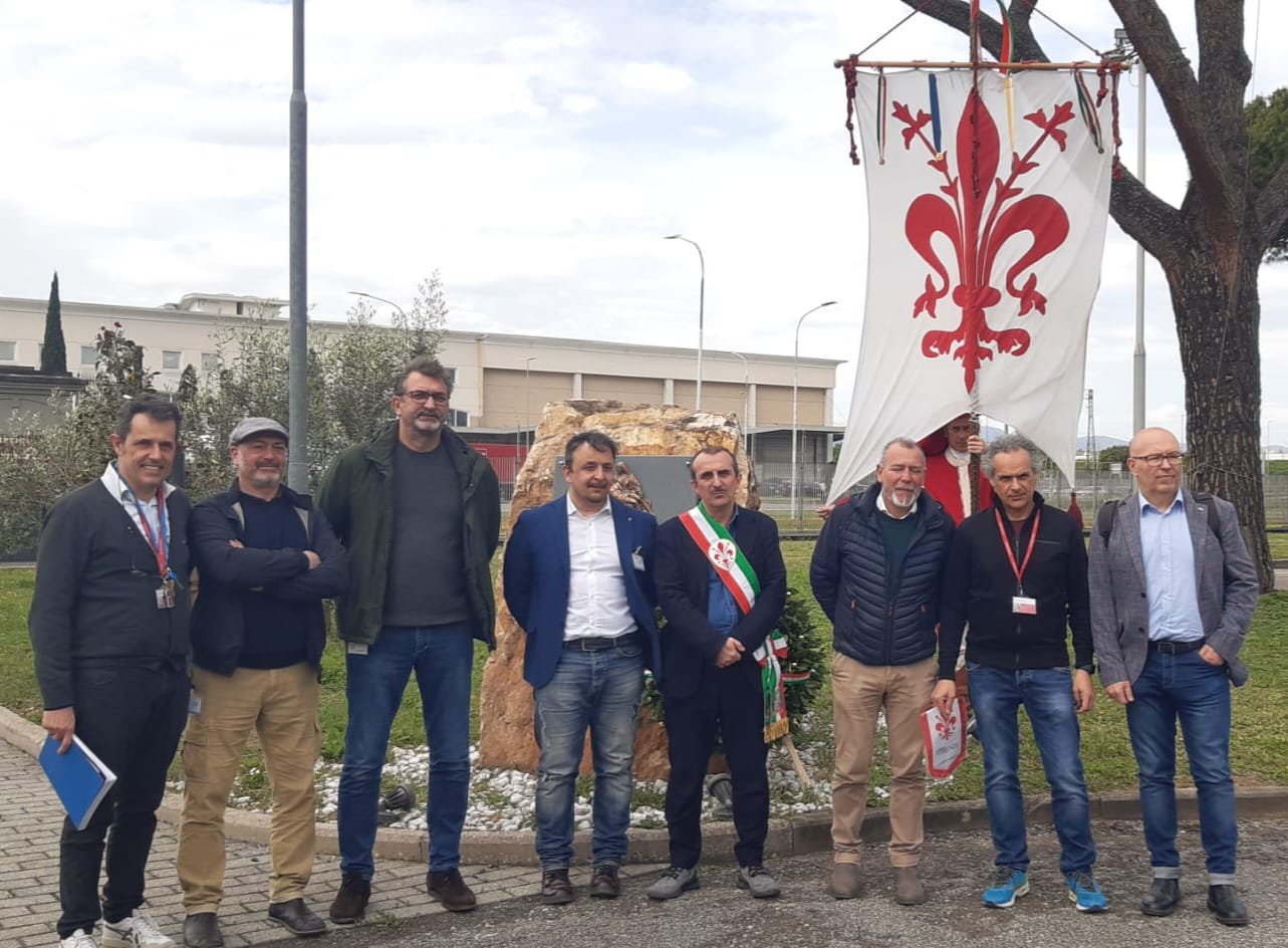 Milani alla commemorazione del 25 Aprile alla Leonardo Milani alla commemorazione del 25 Aprile alla Leonardo