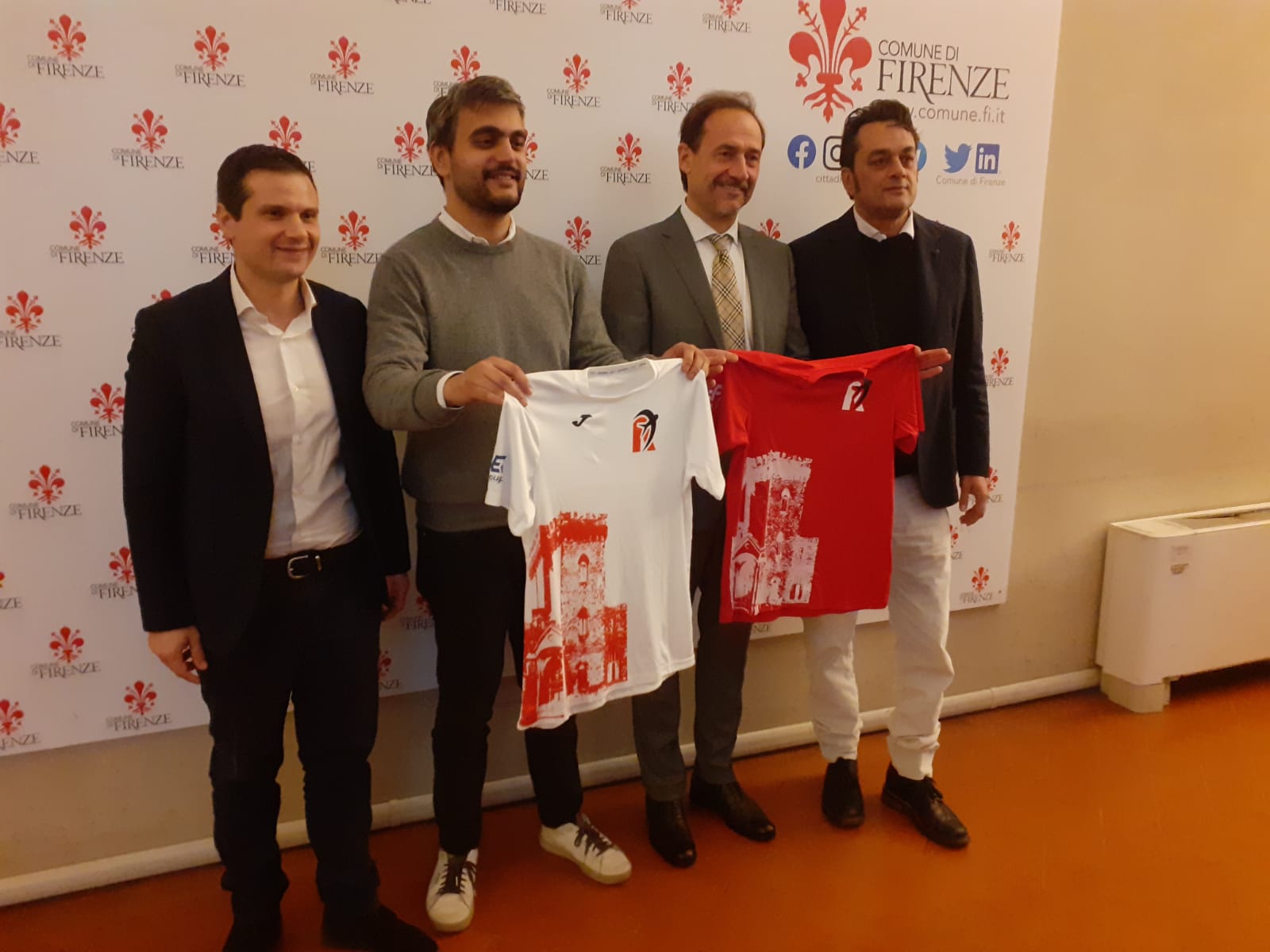 Presentata la Rondinella Marzocco Presentata la Rondinella Marzocco