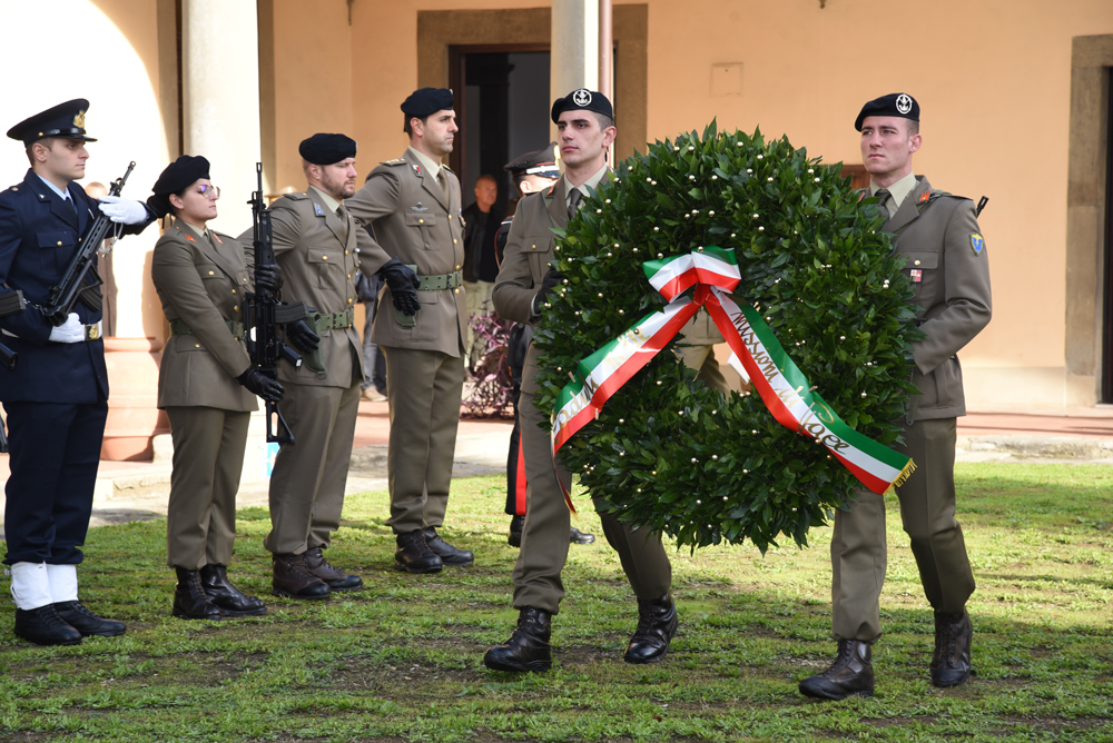 Giornata della Memoria per i caduti militari e civili nelle missioni di pace Giornata della Memoria per i caduti militari e civili nelle missioni di pace