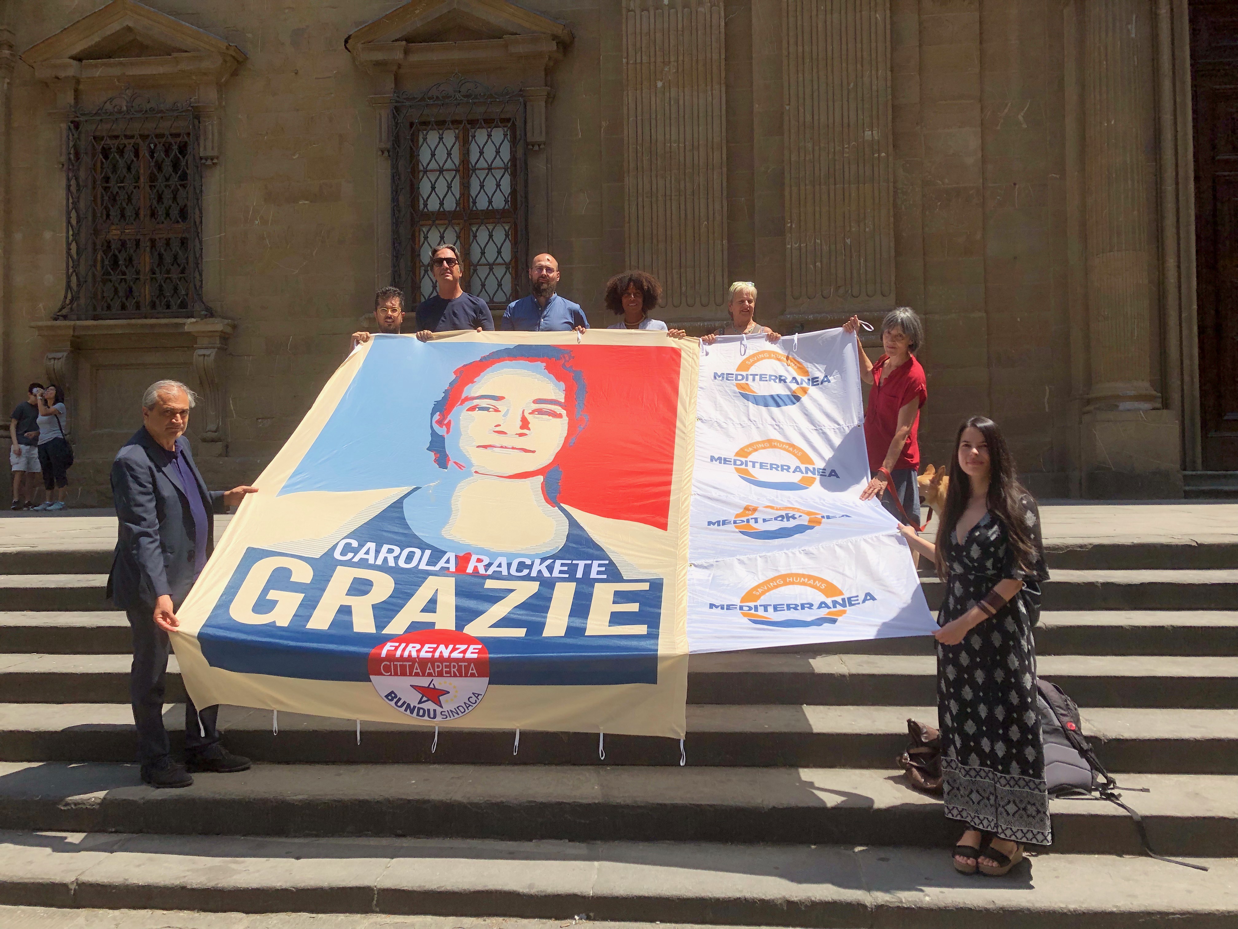 Firenze Città Aperta per Carola Rackete Firenze Città Aperta per Carola Rackete