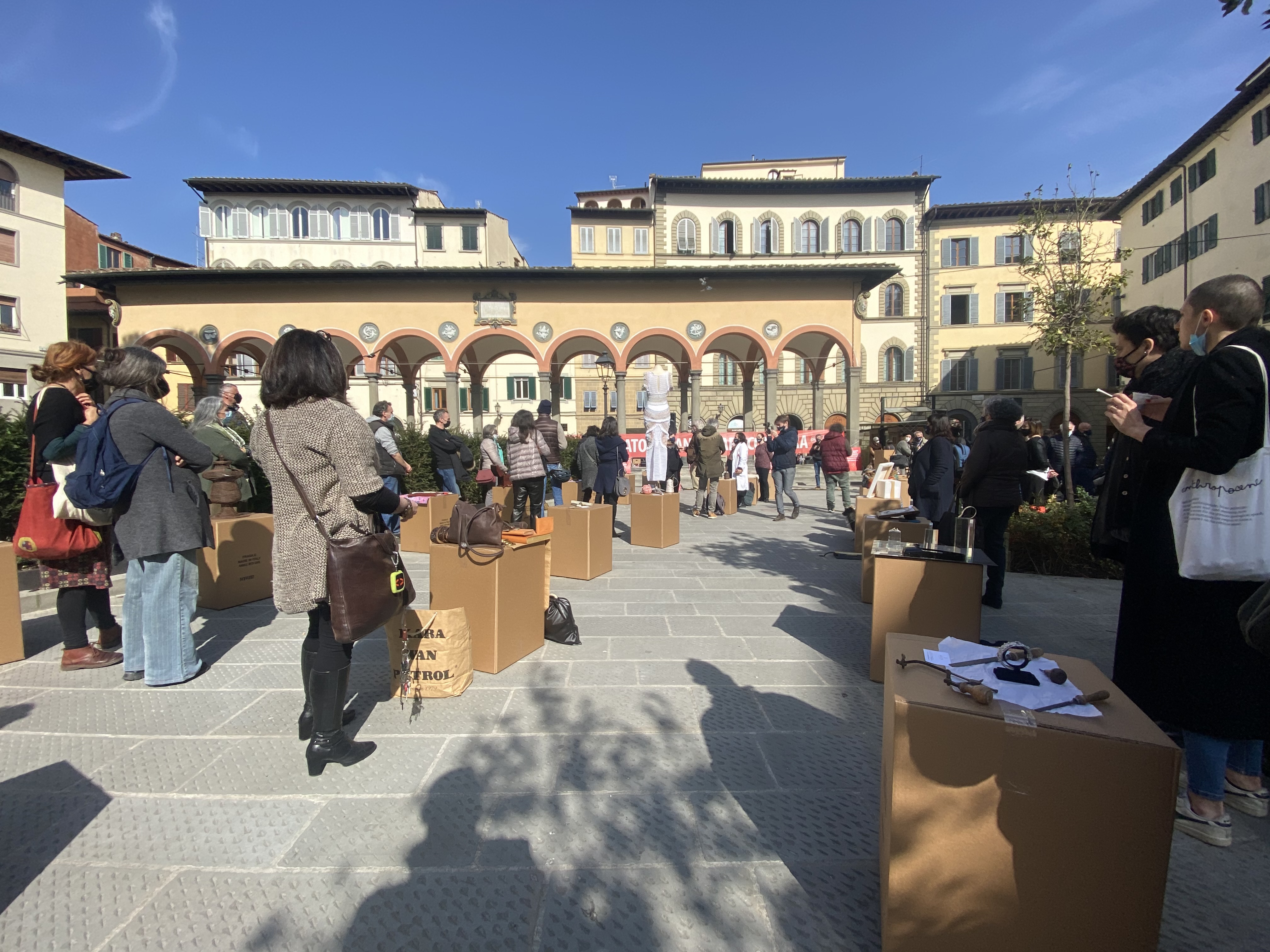 Artigianato artistico in piazza dei Ciompi