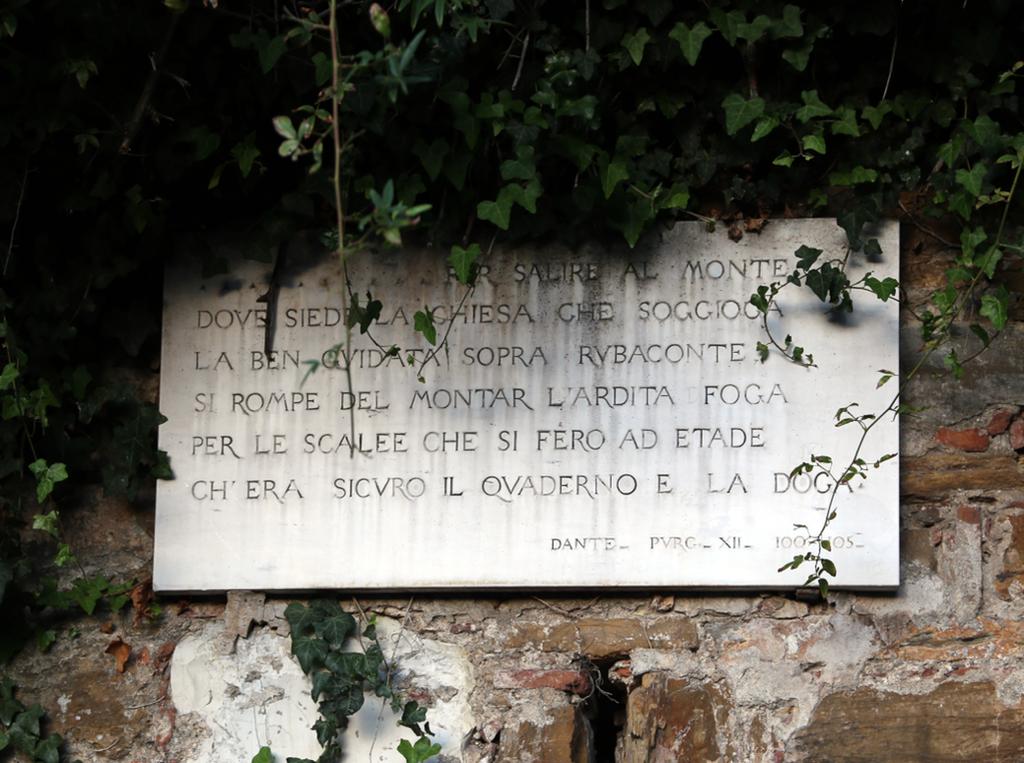 via San Salvatore al Monte