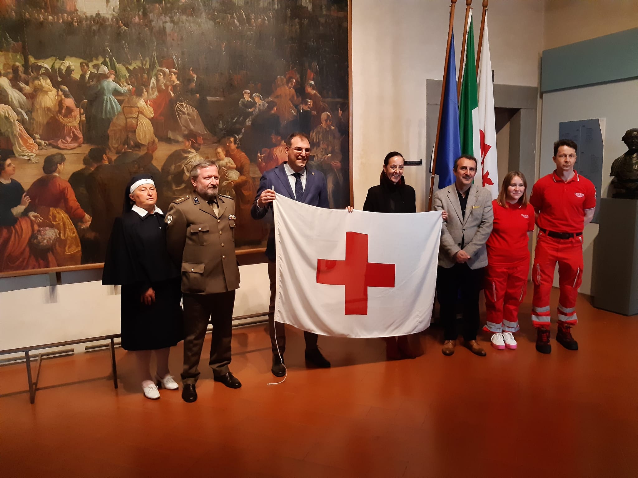 Consegna bandiera Croce Rossa in Palazzo Vecchio