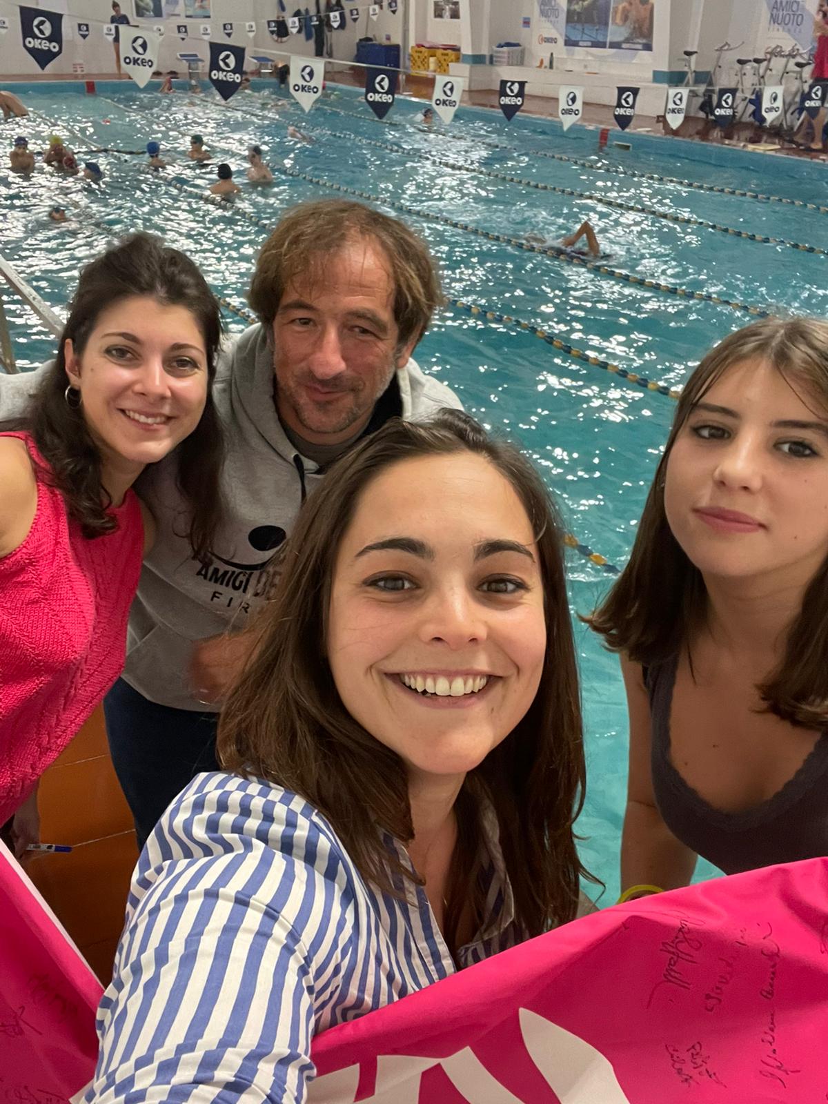 Una tampon box alla piscina di via del Romito Una tampon box alla piscina di via del Romito