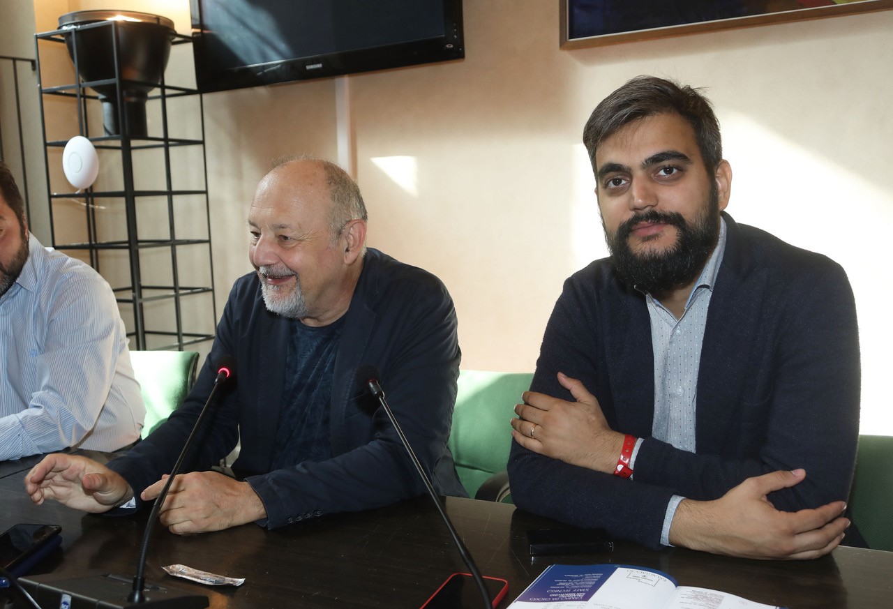 Presentata la Pallacanestro Femminile Firenze Presentata la Pallacanestro Femminile Firenze