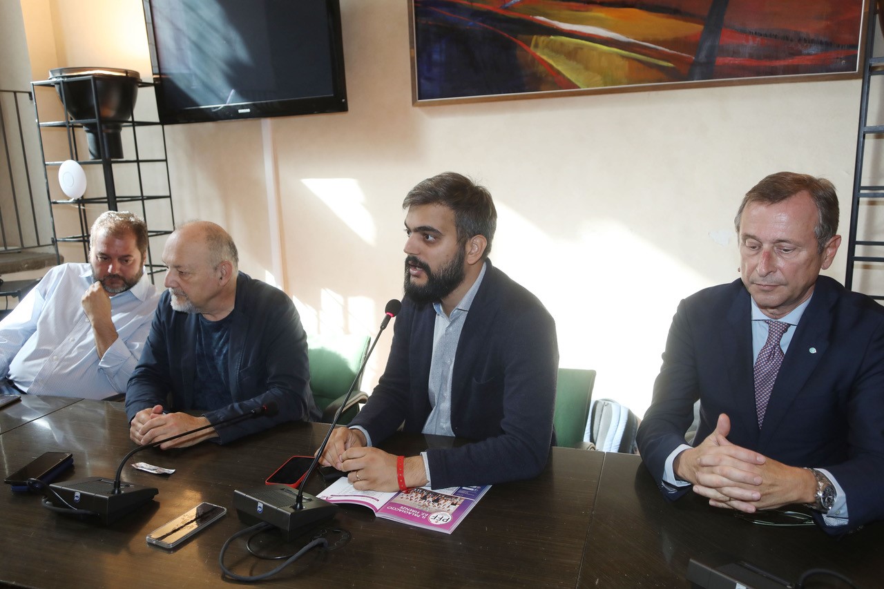 Presentata la Pallacanestro Femminile Firenze Presentata la Pallacanestro Femminile Firenze