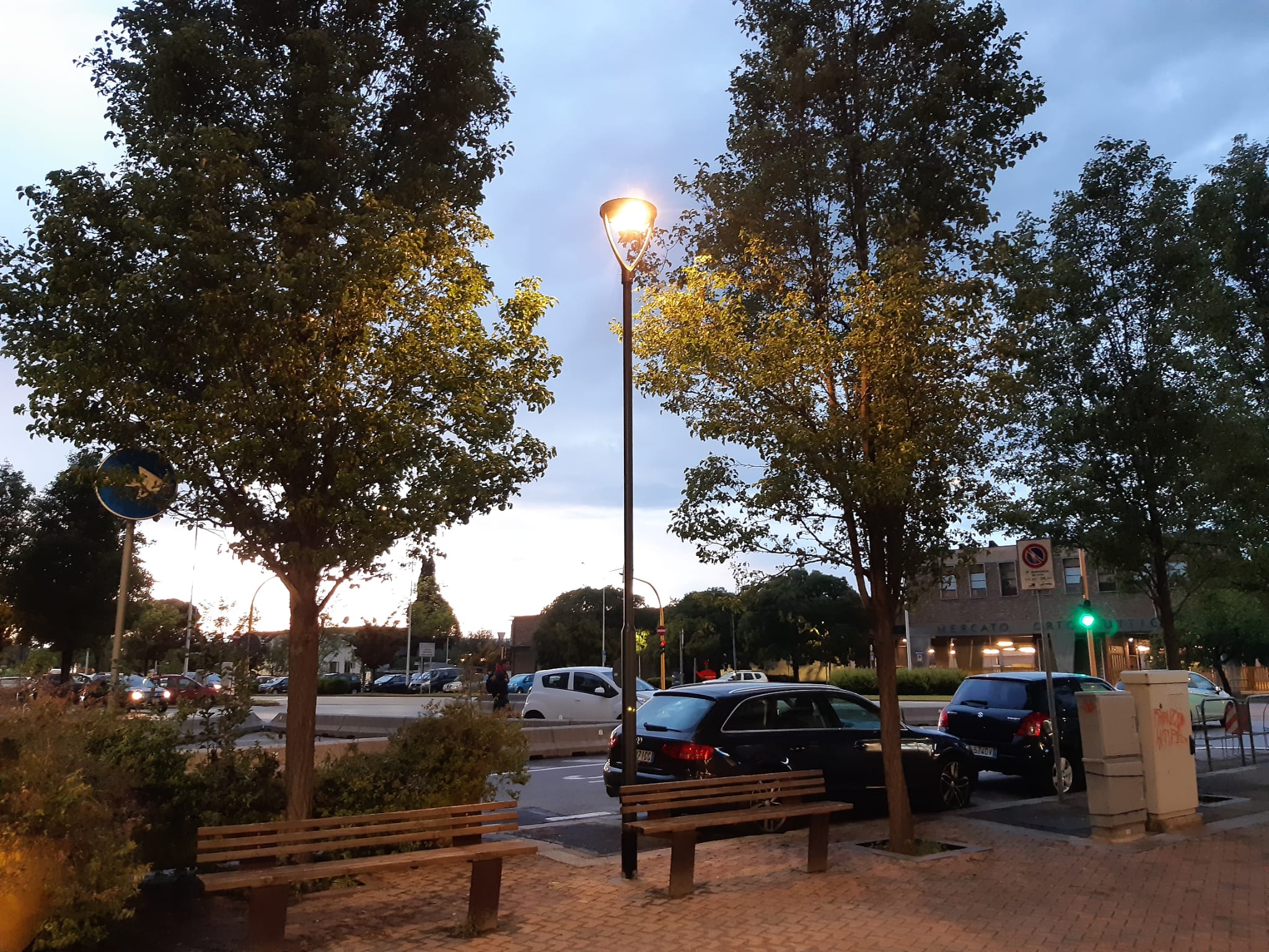 Nuova illuminazione via Mugello via Casentino viale Guidoni Nuova illuminazione via Mugello via Casentino viale Guidoni