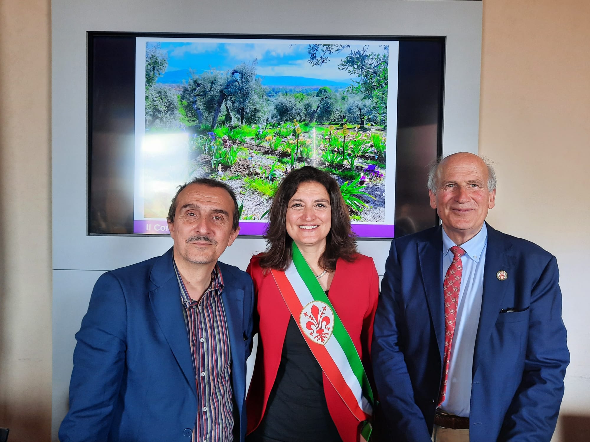 Presidente Luca Milani, Vicesindaca Alessia Bettini, Presidente società Iris Vincenzo Corti